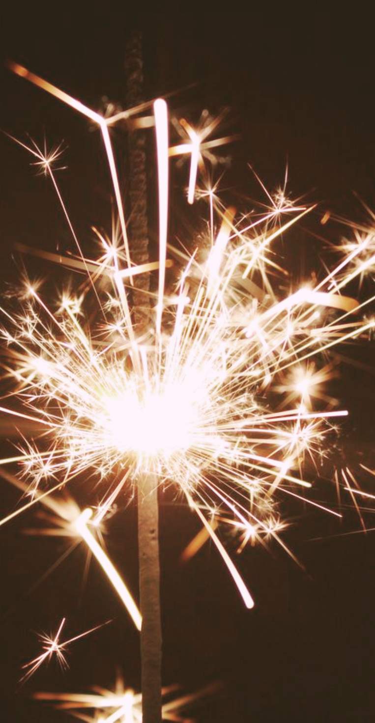 How To Host a Super Fun And Festive Family Bonfire Night Party