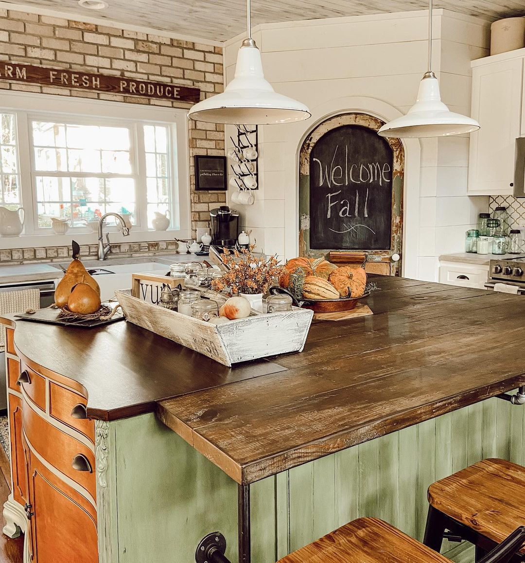 farmhouse fall kitchen island decor