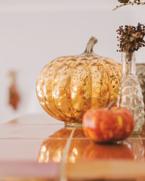 counter-top fall kitchen island decor