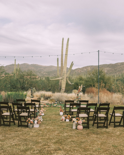 fall wedding budget ceremony setting