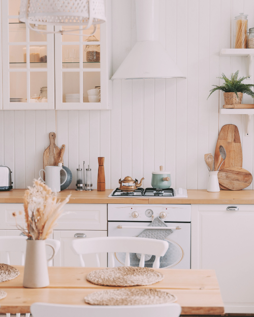 small farmhouse kitchen