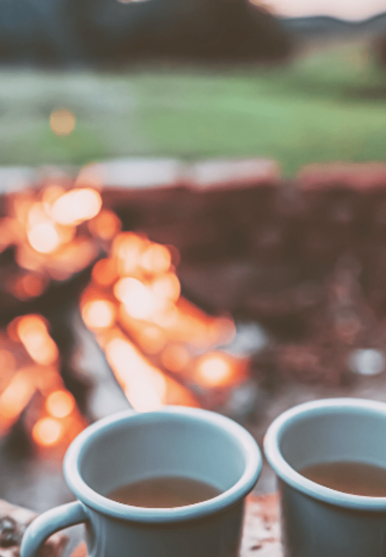 20 Ways to Host the Coziest Bonfire Night Party