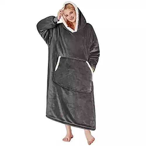 yescool Oversized Wearable Blanket Hoodie, Flannel Sherpa Fleece Blanket Sweatshirt for Adults Women Men, Big Plush Cozy Hooded Blanket with Hood, Pocket & Sleeves, One Size Fits All (Grey)