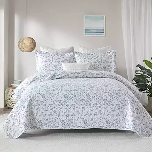 SahSahCasa Quilt Queen Size, Queen Quilt Set, 100% Cotton Queen Quilt Bedding Set Bedspreads, Lightweight Reversible Floral Bedspread for Queen Bed, for All Season, White/Blue, 3 Pieces