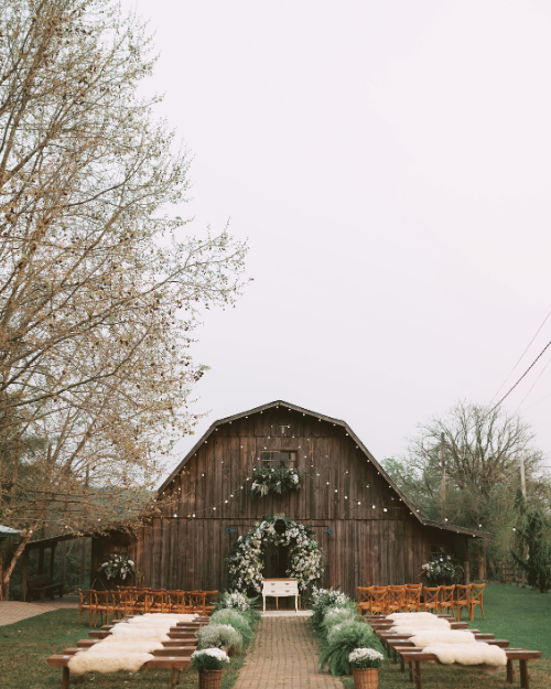 outdoor winter wedding