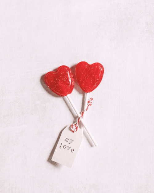 heart shaped lolly party favours