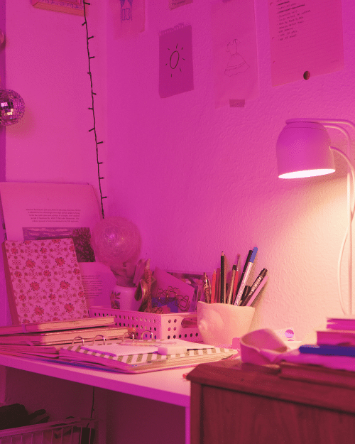 cute desk aesthetic